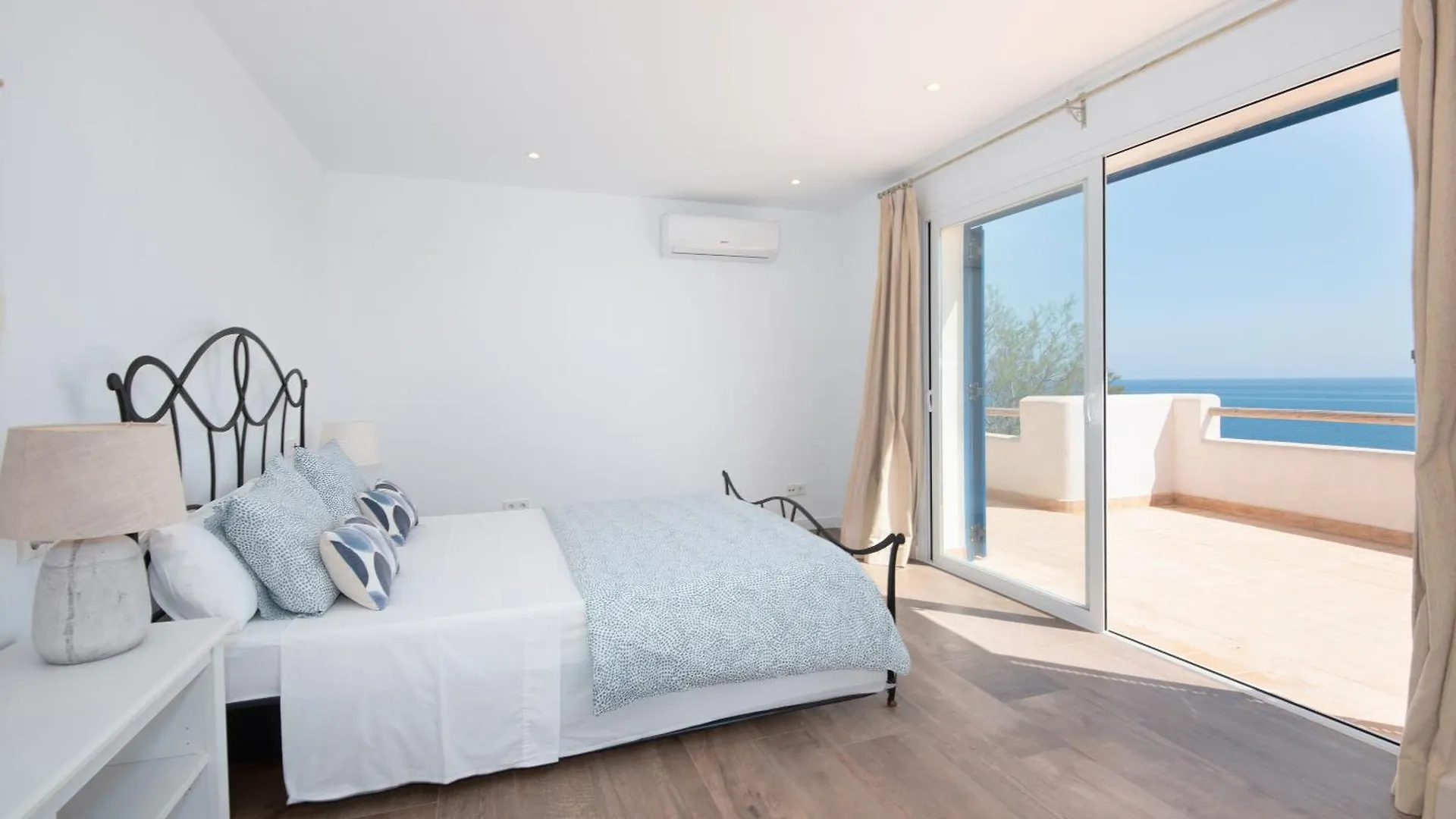 Villa Domus Alba A - B Felanitx 0*,  Spain